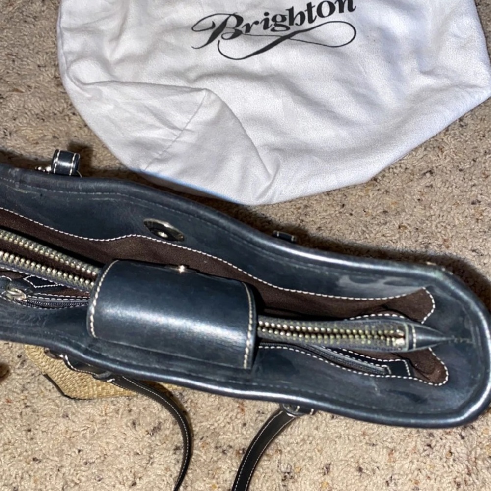 Purse - Picture 2 of 2